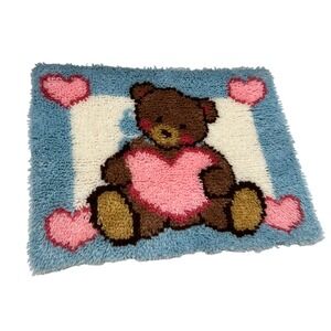 Vintage Teddy Bear Collectors Latch Hook Rug Wall Hanging Carpet Shag 20 X 27